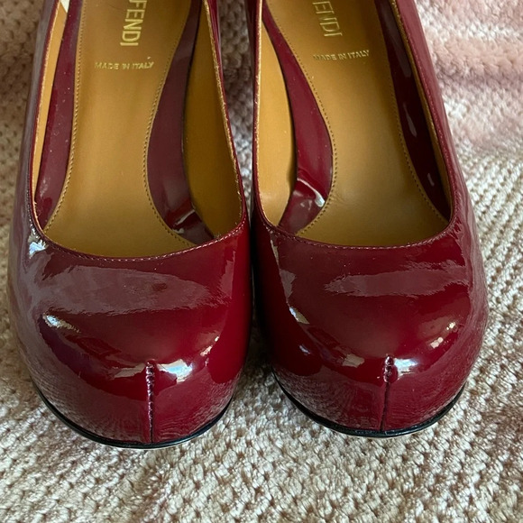 Fendi Burgundy Patent Leather Heels - Picture 5 of 16